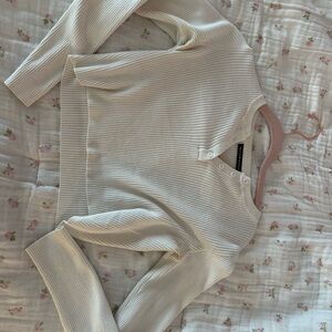 Brandy Melville cropped sweater